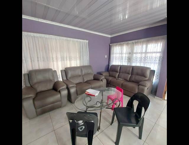 2 BEDROOM HOUSE FOR SALE IN TLADI
